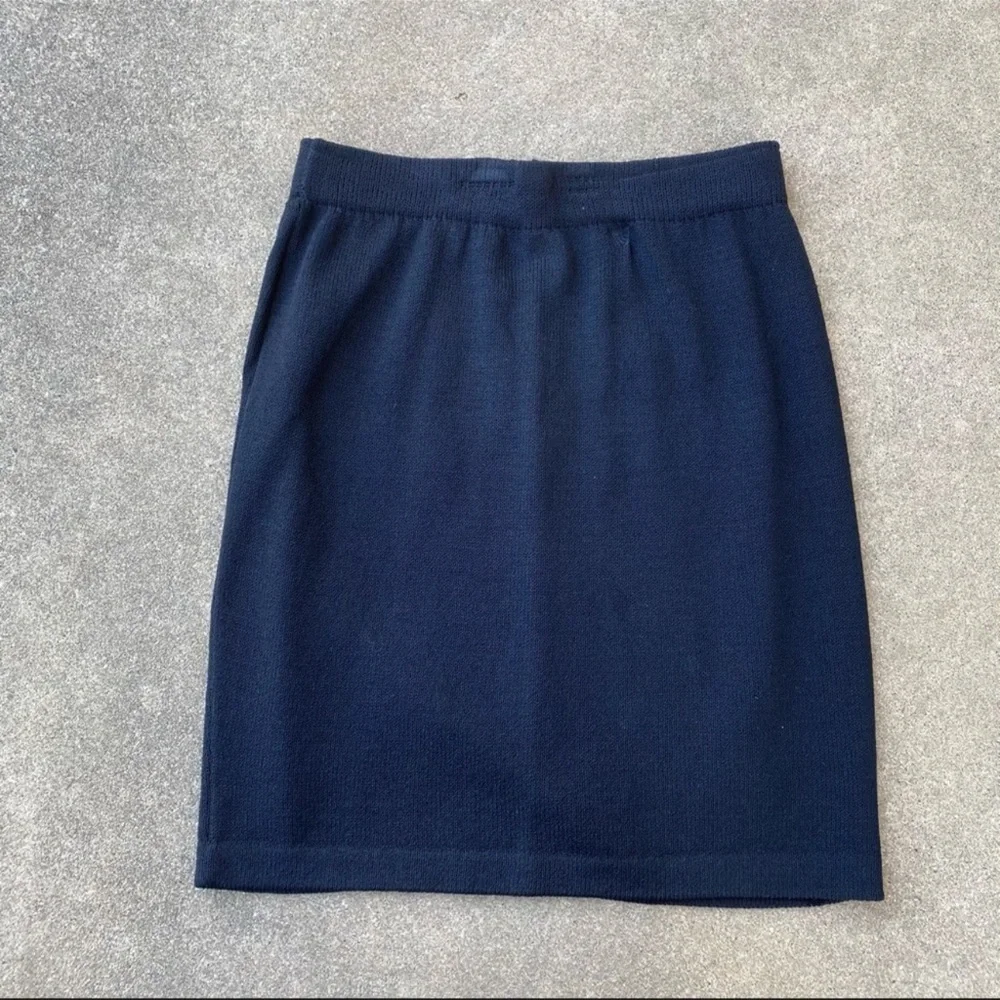 St. John Knit Pull On Pencil Skirt Black